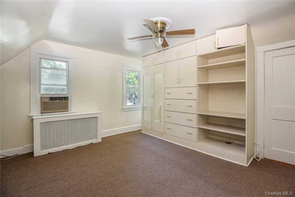 237 Coligni Avenue, New Rochelle, NY 10801 - Photo 27 of 36