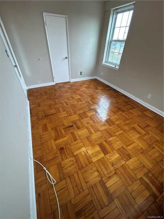 220 Pelham Road, Unit #5C, New Rochelle, NY 10805 - Photo 8 of 31