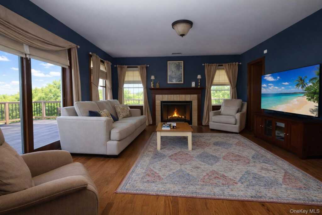 90 S Middletown Road, Pearl River, NY 10965 - Photo 11 of 47