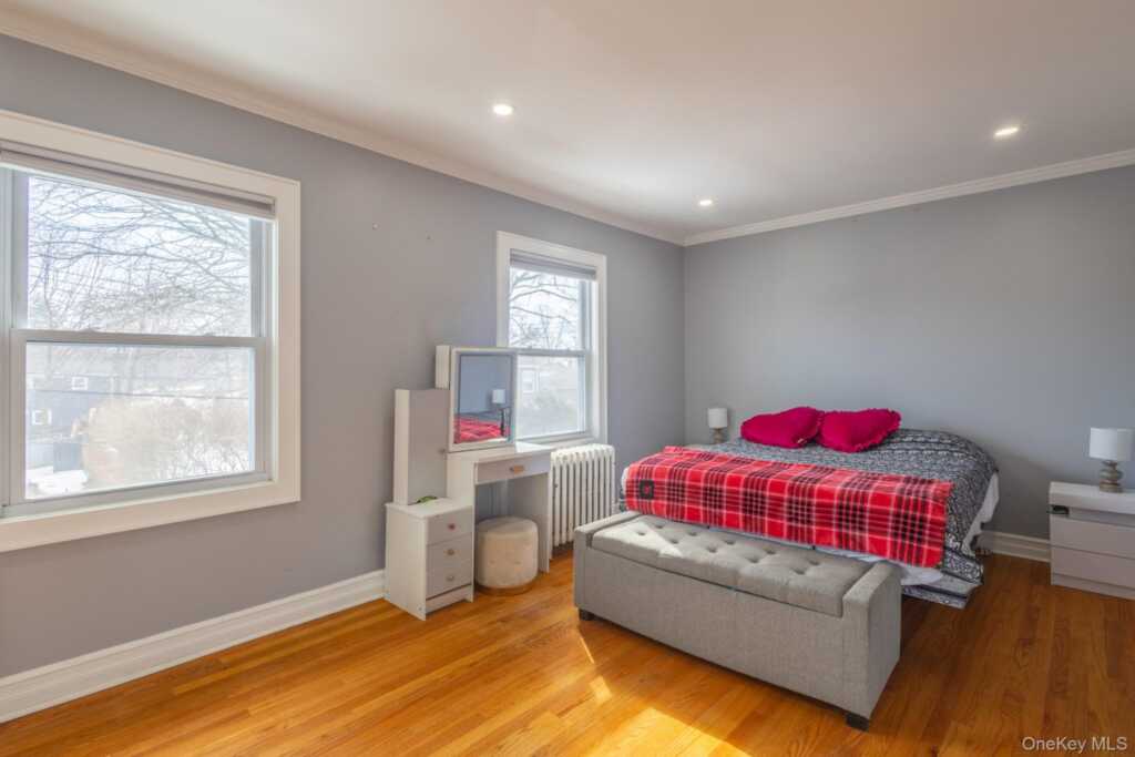 50 Acorn Terrace, New Rochelle, NY 10801 - Photo 12 of 27