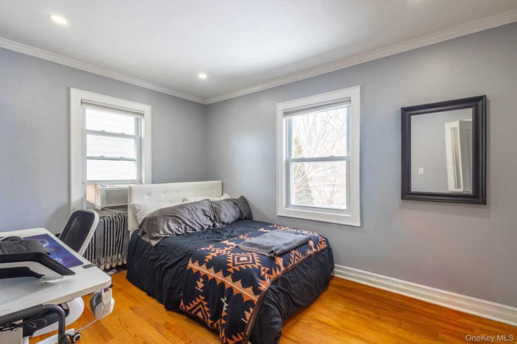 50 Acorn Terrace, New Rochelle, NY 10801 - Photo 14 of 27