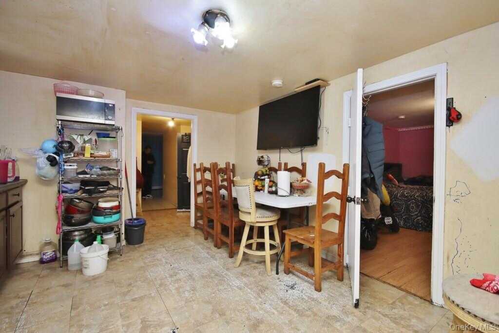 5 Highland Avenue, Suffern, NY 10901 - Photo 15 of 30