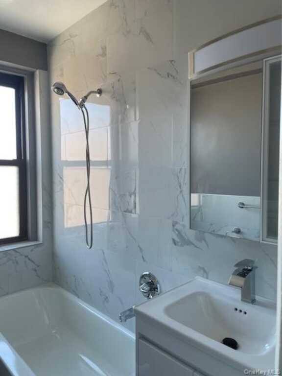 300 Main Street, Unit #6B, White Plains, NY 10601 - Photo 11 of 20