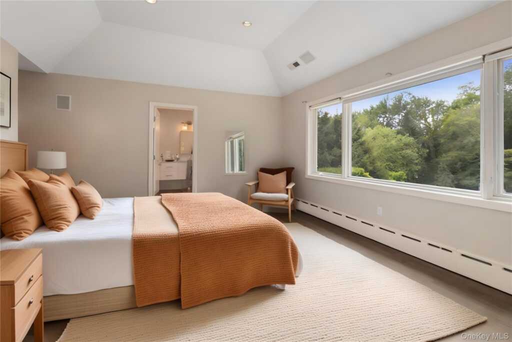 33 Hillandale Road, Rye, NY 10573 - Photo 13 of 31