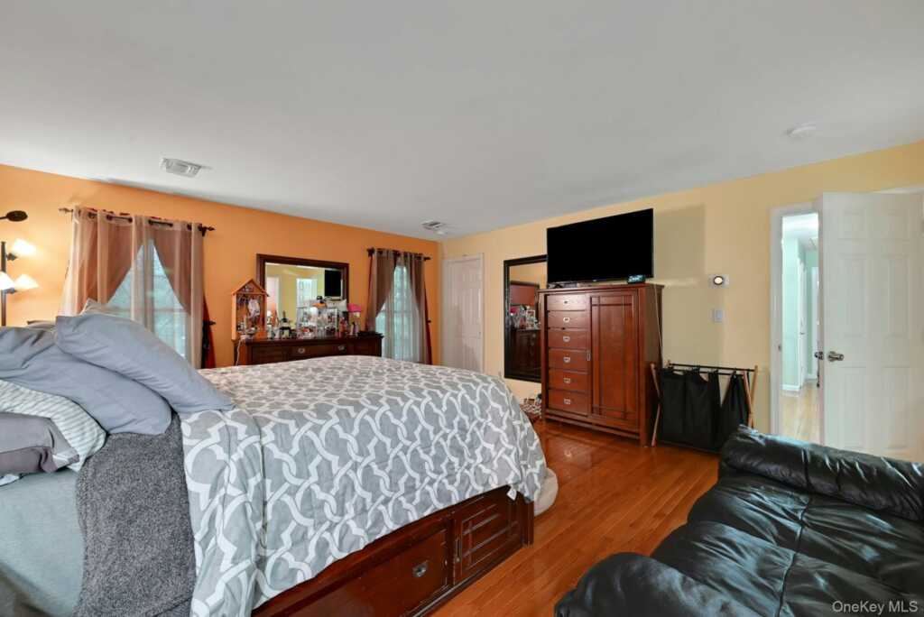 15 Central Highway, New City, NY 10956 - Photo 21 of 43