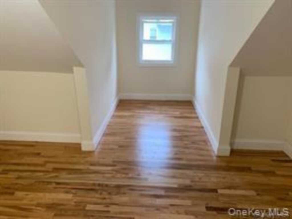 16 Park Avenue, White Plains, NY 10603 - Photo 10 of 23