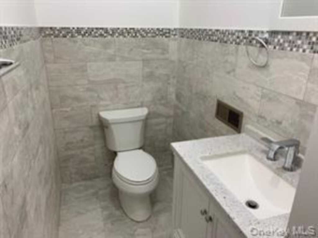 16 Park Avenue, White Plains, NY 10603 - Photo 14 of 23
