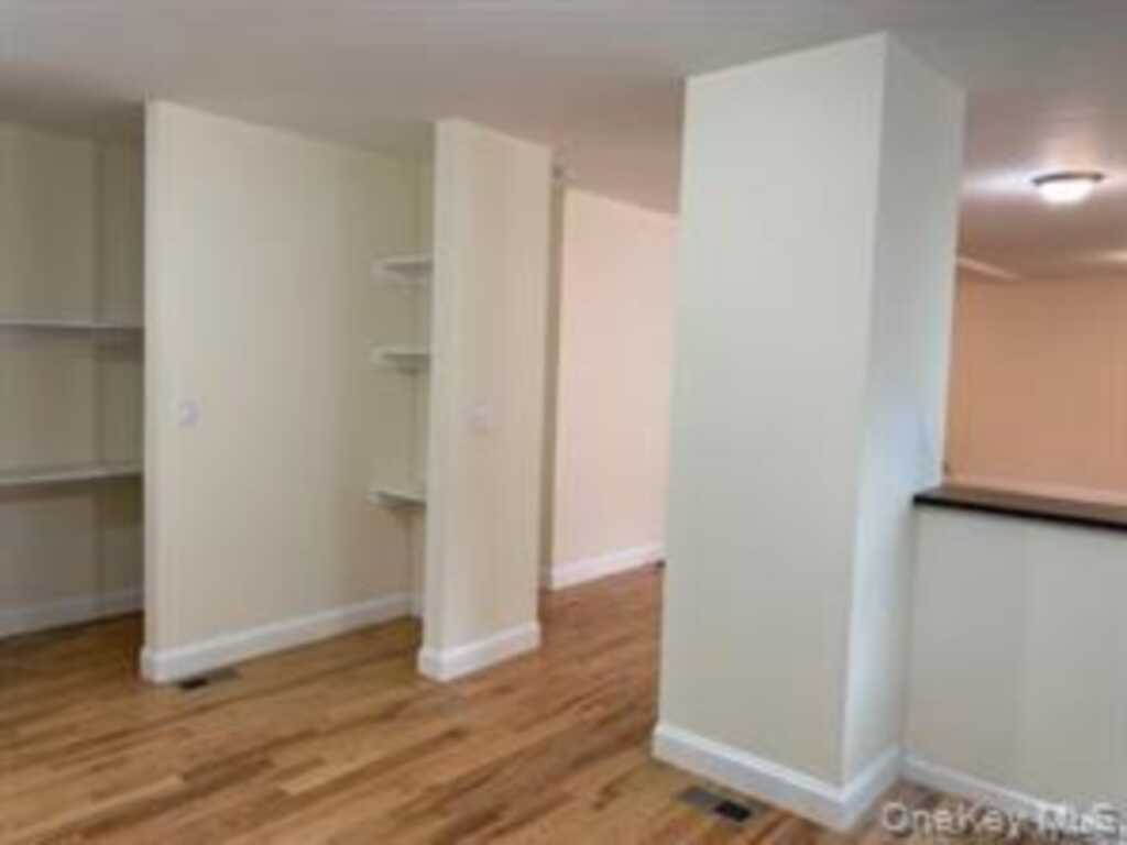 16 Park Avenue, White Plains, NY 10603 - Photo 16 of 23
