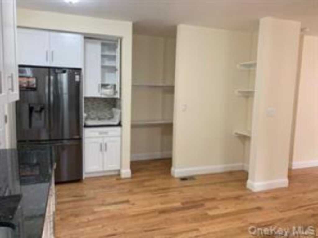16 Park Avenue, White Plains, NY 10603 - Photo 19 of 23