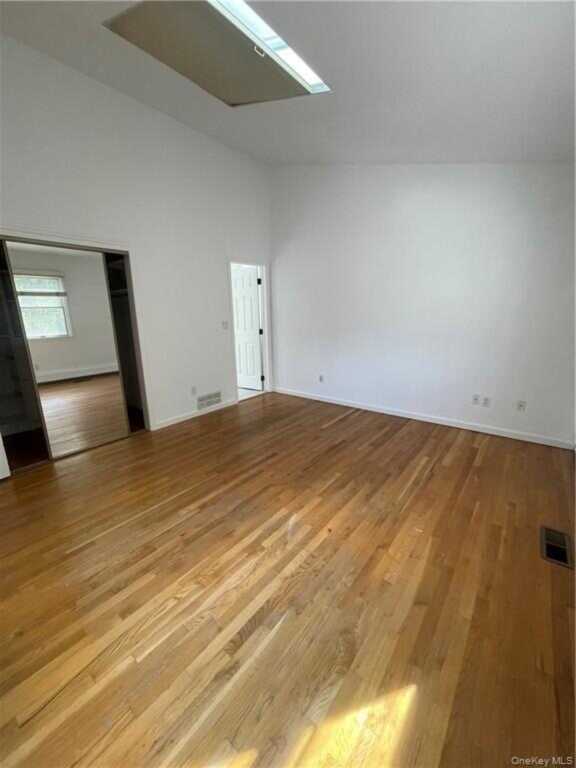 40 Roanoke Avenue, Rye, NY 10573 - Photo 17 of 29