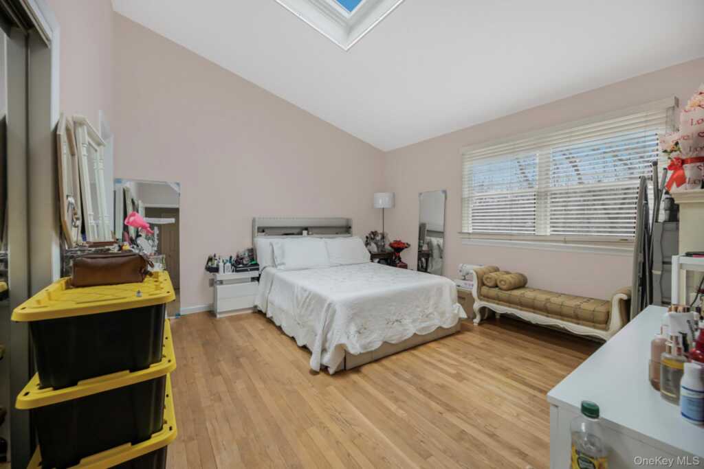 40 Roanoke Avenue, Rye, NY 10573 - Photo 18 of 29