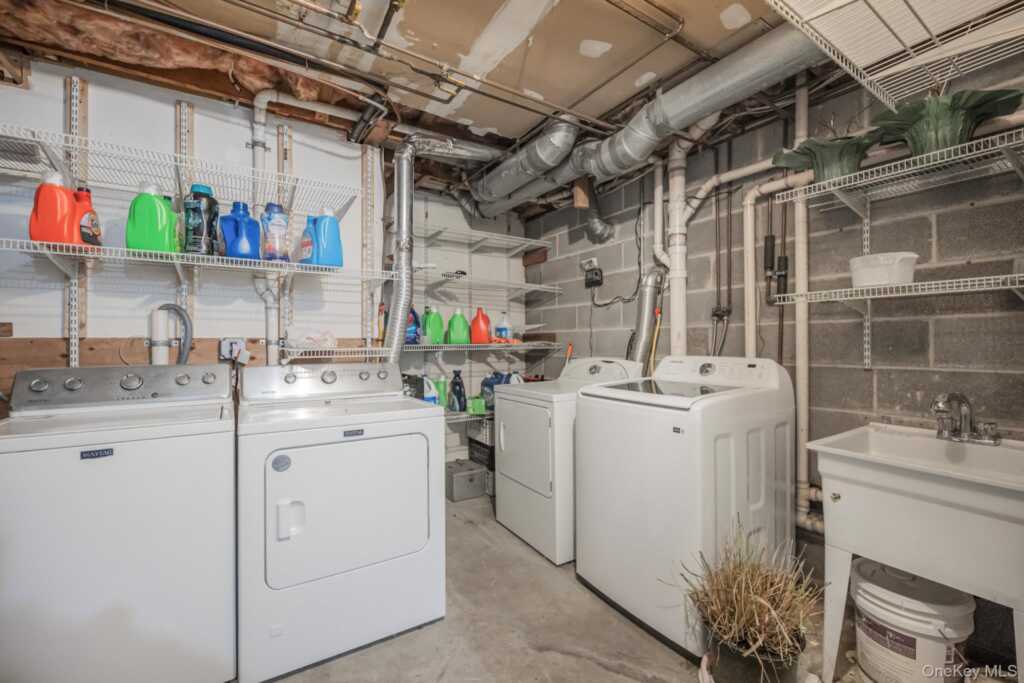 40 Roanoke Avenue, Rye, NY 10573 - Photo 26 of 29