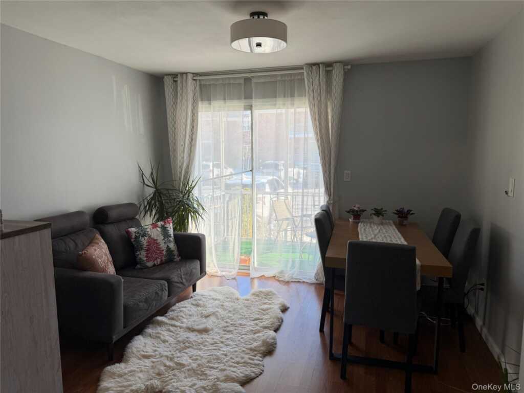 68 Bon Aire Circle, Unit #P 10, Suffern, NY 10901 - Photo 6 of 10