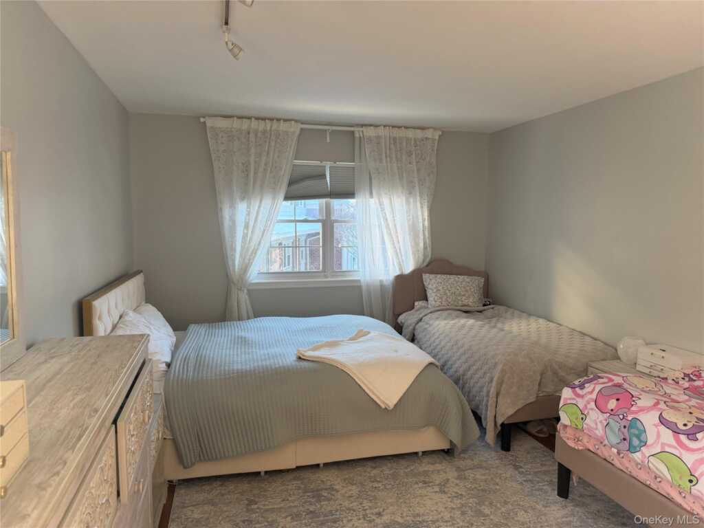 68 Bon Aire Circle, Unit #P 10, Suffern, NY 10901 - Photo 7 of 10