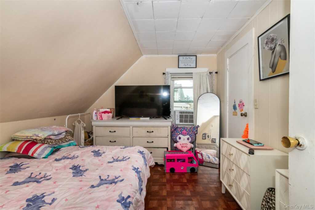 24 5th Avenue, New Rochelle, NY 10801 - Photo 22 of 29