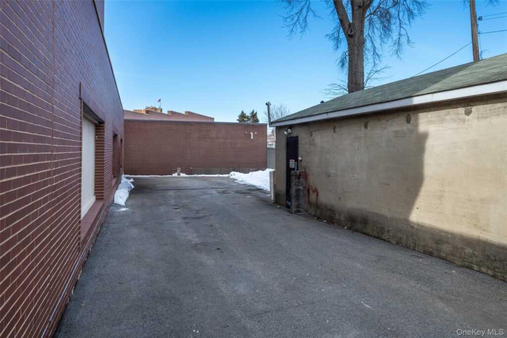 24 5th Avenue, New Rochelle, NY 10801 - Photo 29 of 29