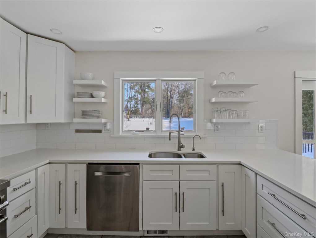 5 Mark Lane, New City, NY 10956 - Photo 13 of 47