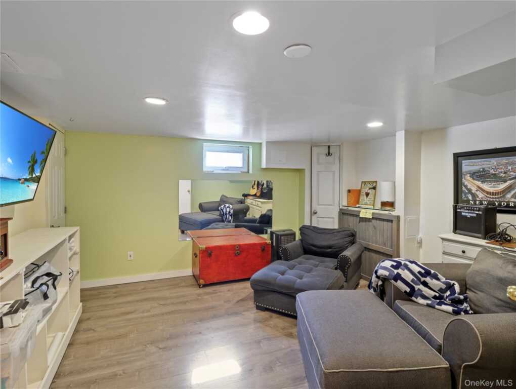 5 Mark Lane, New City, NY 10956 - Photo 35 of 47