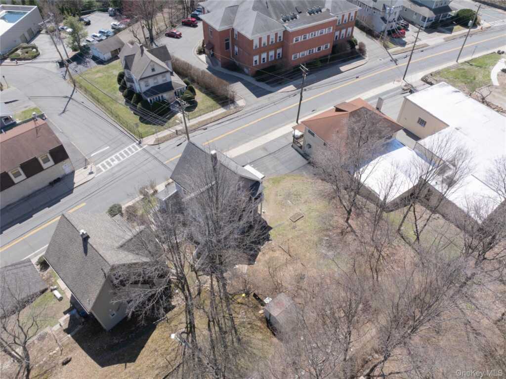 44 Wayne Avenue, Suffern, NY 10901 - Photo 23 of 35