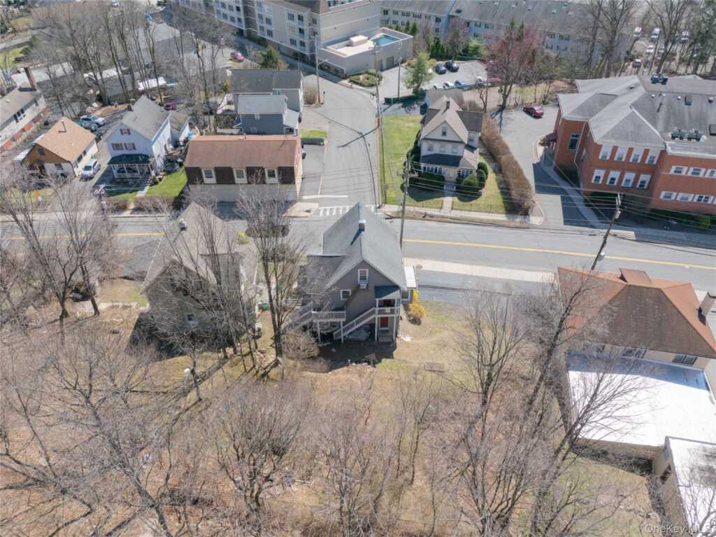 44 Wayne Avenue, Suffern, NY 10901 - Photo 24 of 35