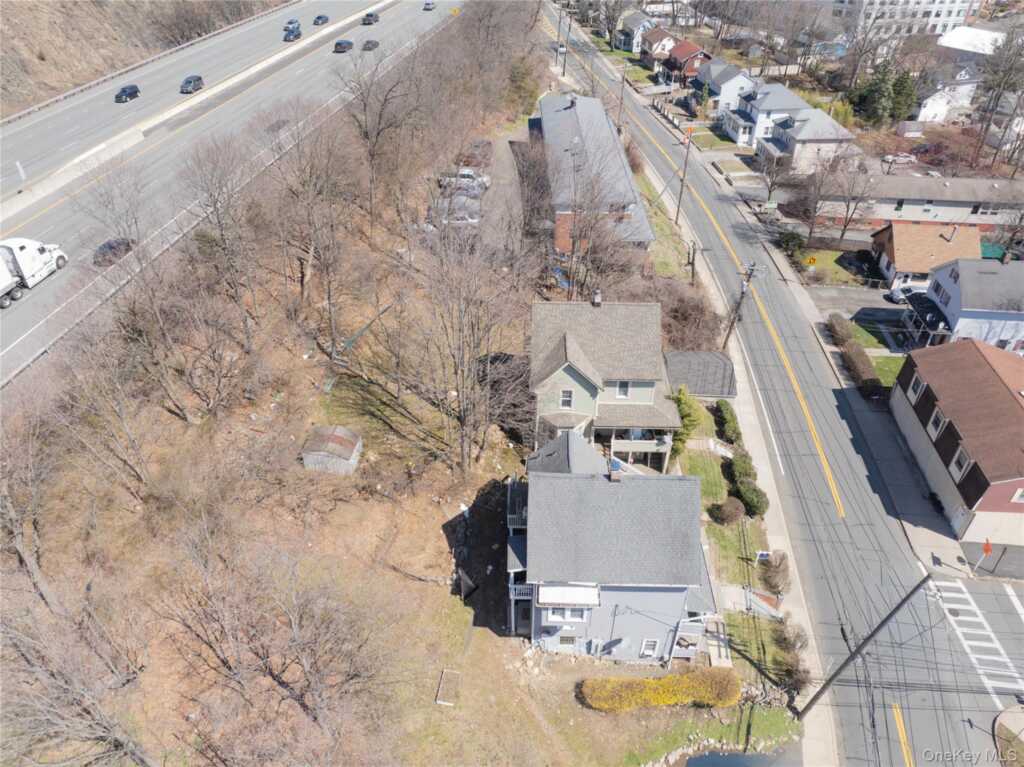 44 Wayne Avenue, Suffern, NY 10901 - Photo 26 of 35