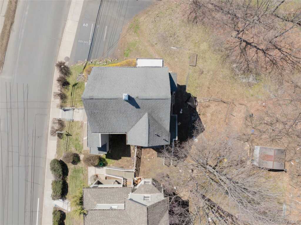 44 Wayne Avenue, Suffern, NY 10901 - Photo 30 of 35