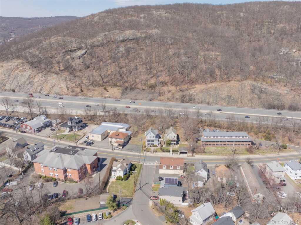 44 Wayne Avenue, Suffern, NY 10901 - Photo 31 of 35