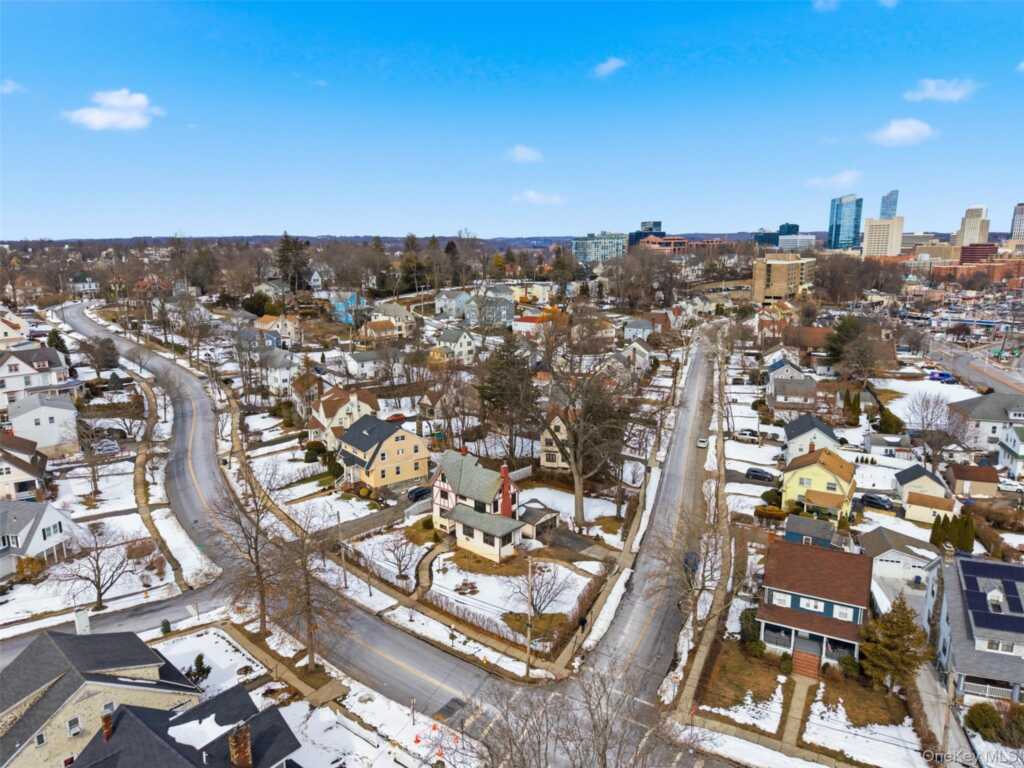 25 Midland Avenue, White Plains, NY 10606 - Photo 30 of 42