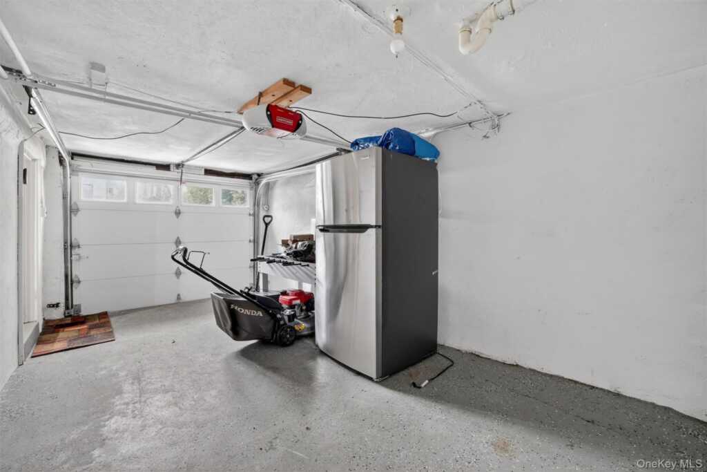 30 Argyle Road, Rye, NY 10573 - Photo 25 of 48