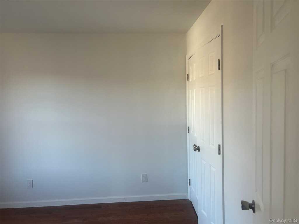 15 Waldron Avenue, Nyack, NY 10960 - Photo 10 of 36