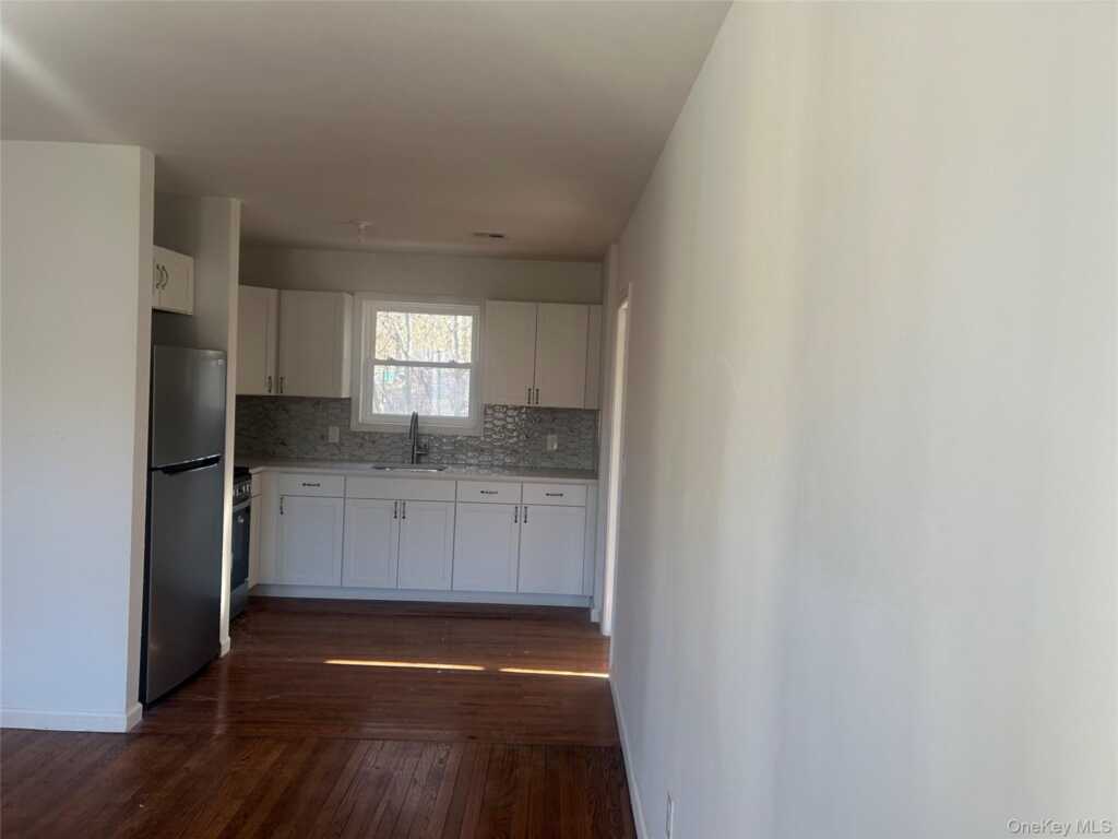 15 Waldron Avenue, Nyack, NY 10960 - Photo 33 of 36