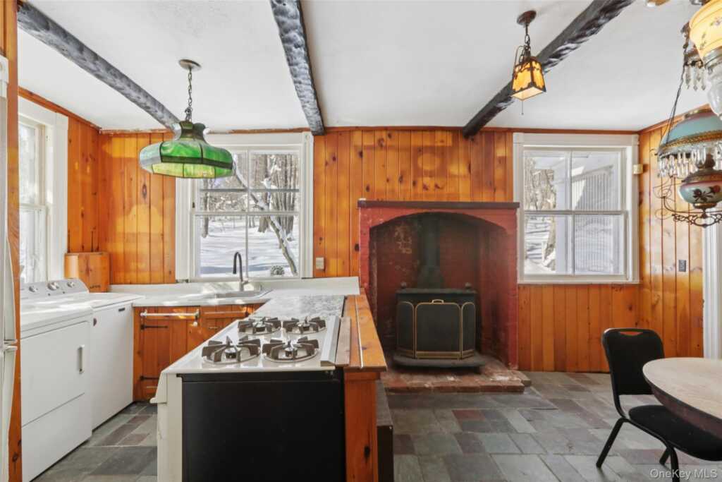 406 N Broadway, Nyack, NY 10960 - Photo 19 of 49