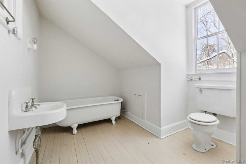 406 N Broadway, Nyack, NY 10960 - Photo 43 of 49