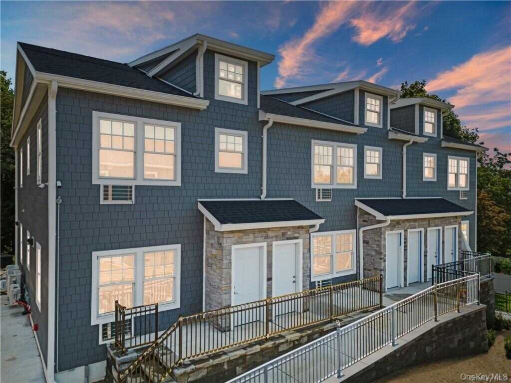 108 N Kensico Avenue, Unit #5A, White Plains, NY 10604 - Photo 18 of 26