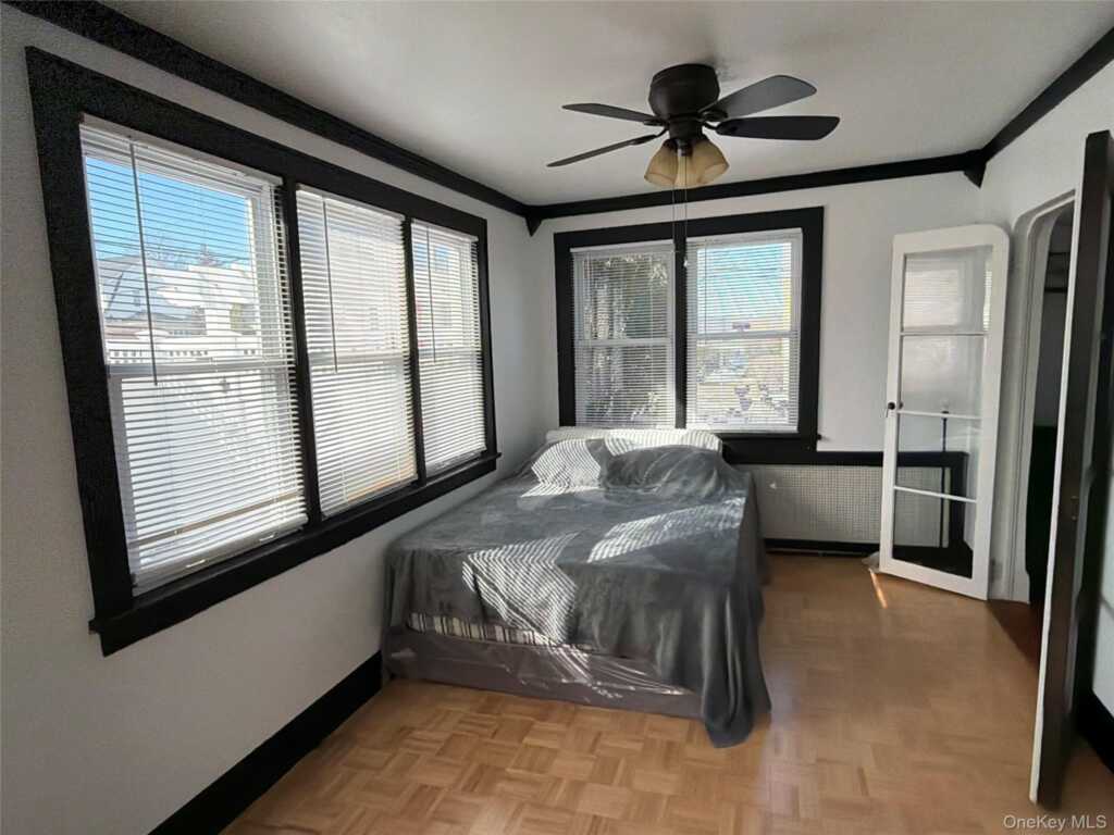 12 Irenhyl Avenue, Rye, NY 10573 - Photo 13 of 26