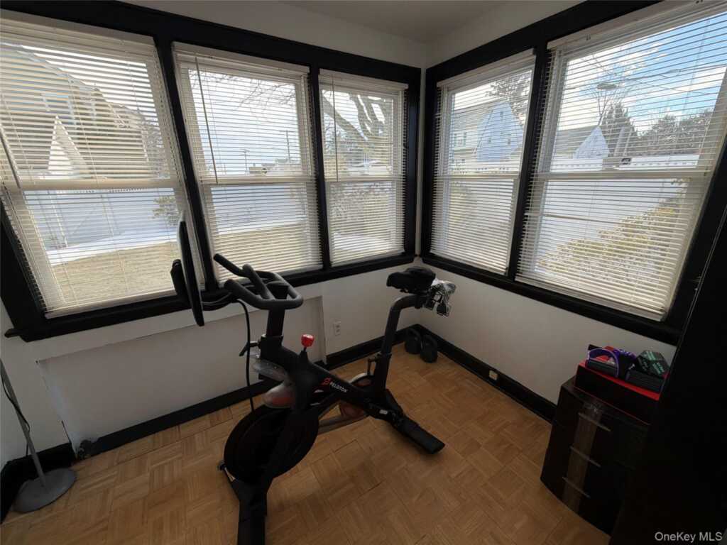 12 Irenhyl Avenue, Rye, NY 10573 - Photo 14 of 26