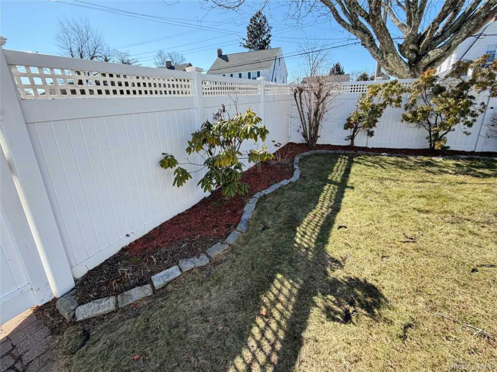 12 Irenhyl Avenue, Rye, NY 10573 - Photo 19 of 26