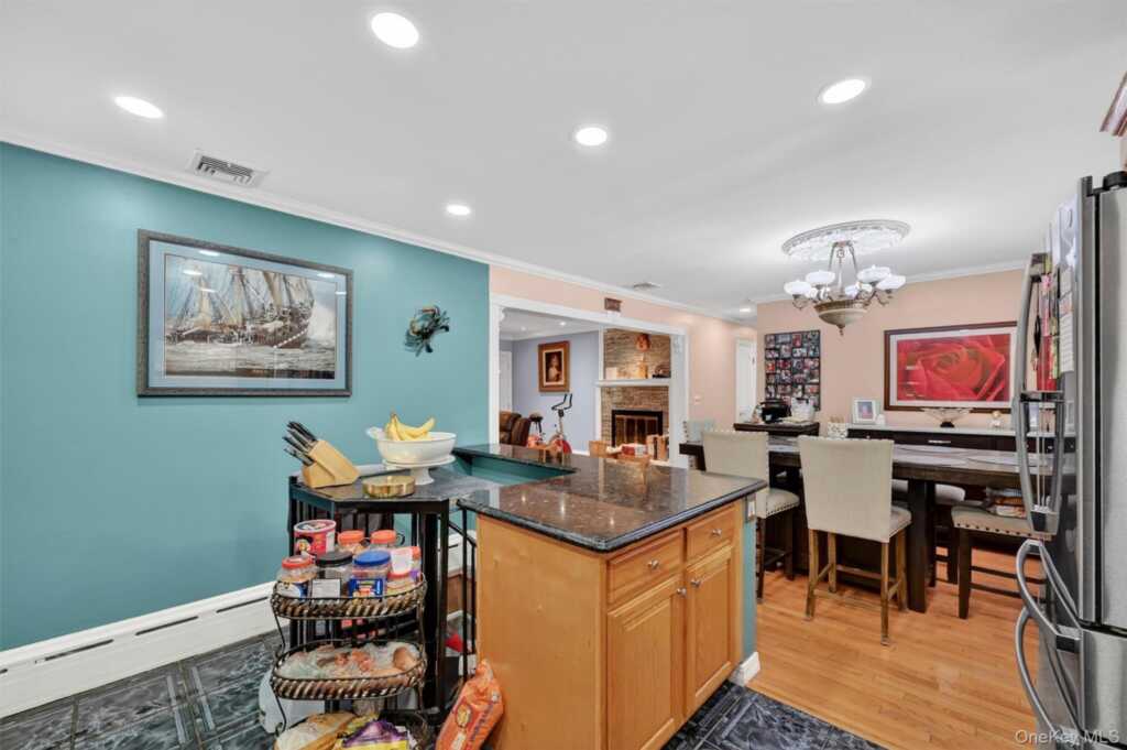 4 Kingsland Drive, New City, NY 10956 - Photo 15 of 44