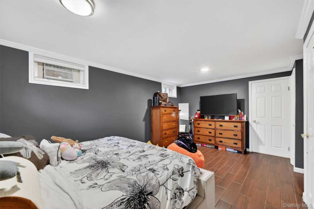 4 Kingsland Drive, New City, NY 10956 - Photo 36 of 44