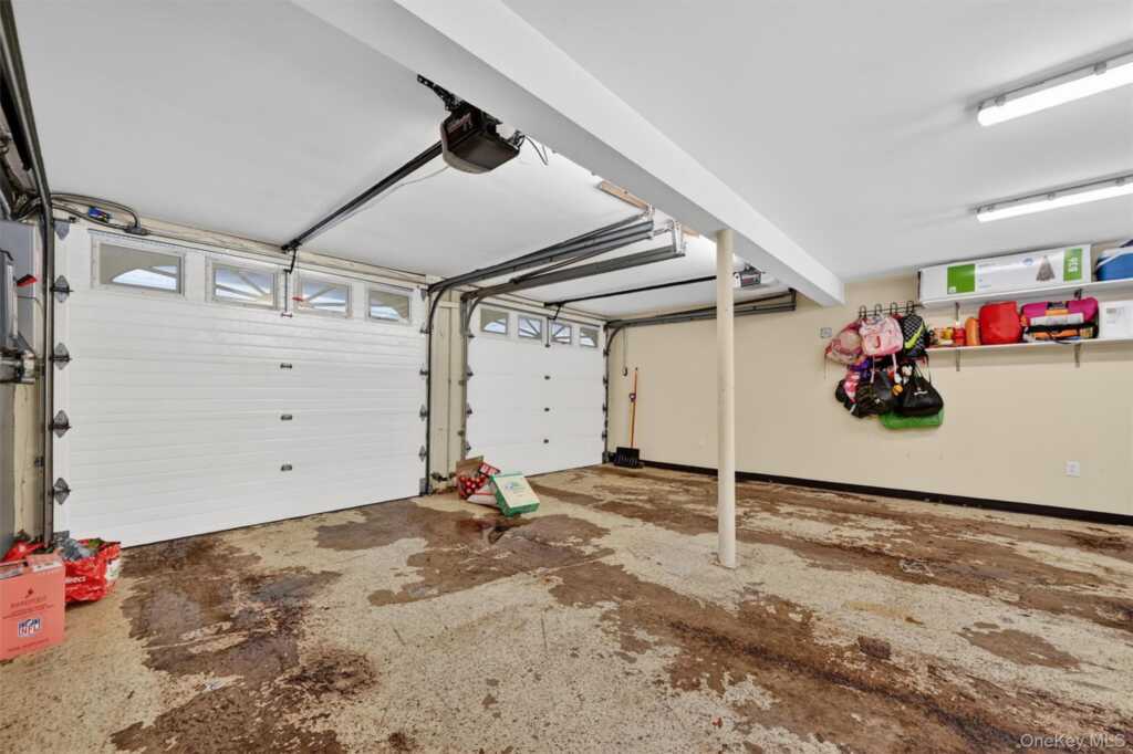 4 Kingsland Drive, New City, NY 10956 - Photo 37 of 44