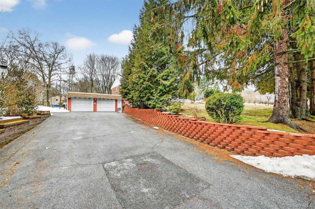 4 Kingsland Drive, New City, NY 10956 - Photo 44 of 44