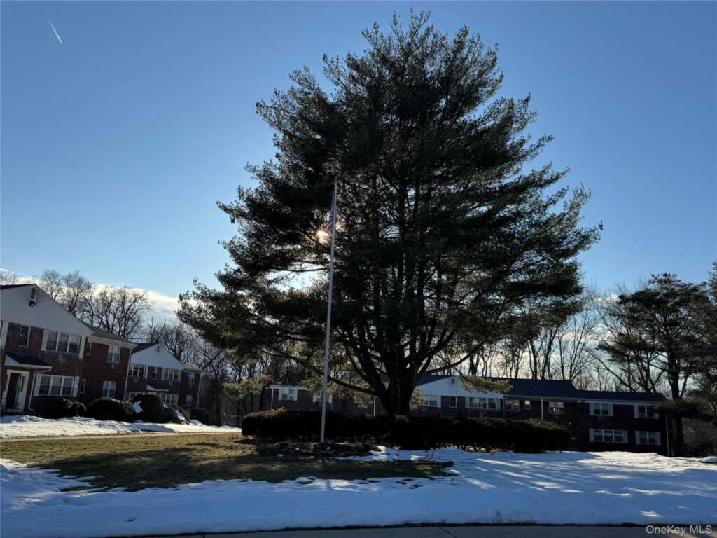 229 N Middletown Road, Unit #G, Pearl River, NY 10965 - Photo 9 of 9