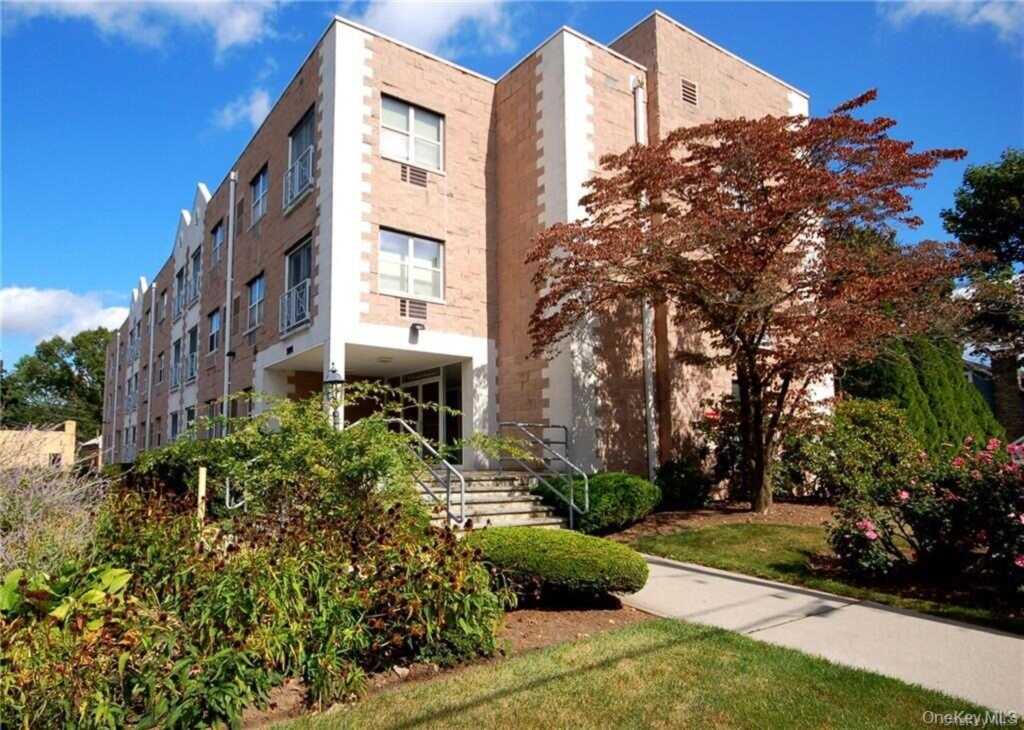 501 N Barry Avenue, Unit #2C, Rye, NY 10543