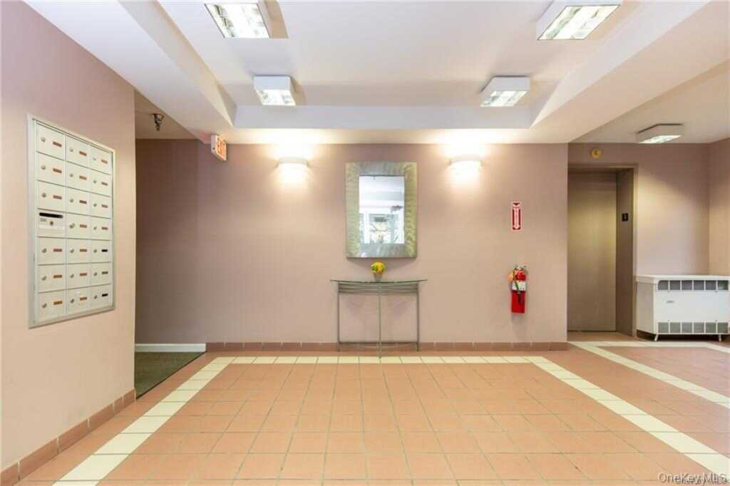 501 N Barry Avenue, Unit #2C, Rye, NY 10543 - Photo 13 of 15