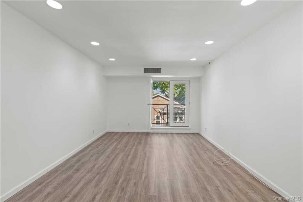 501 N Barry Avenue, Unit #2C, Rye, NY 10543 - Photo 5 of 15