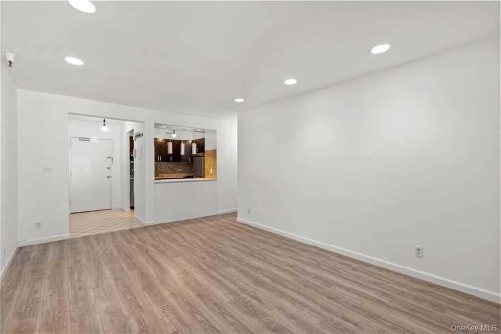 501 N Barry Avenue, Unit #2C, Rye, NY 10543 - Photo 6 of 15