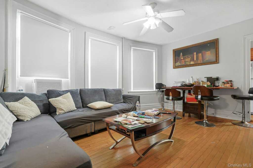 11 Woodland Avenue, New Rochelle, NY 10805 - Photo 2 of 19