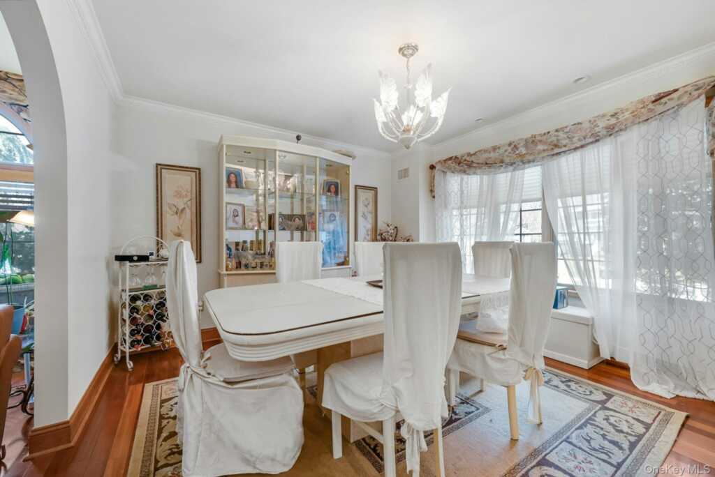 236 Valley Road, Valley Cottage, NY 10989 - Photo 14 of 35