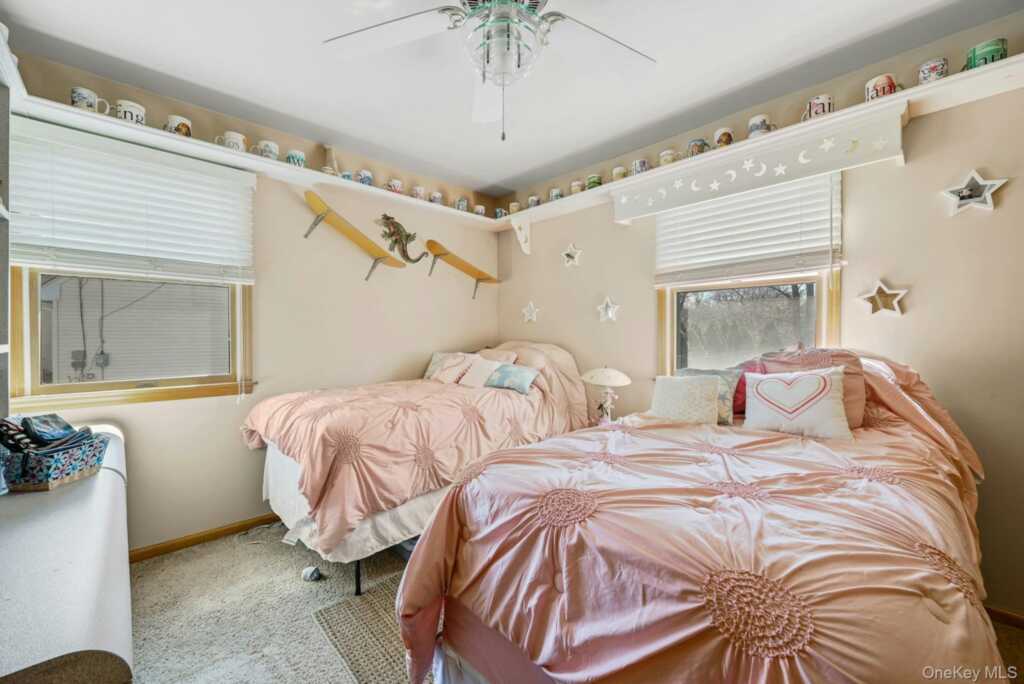 236 Valley Road, Valley Cottage, NY 10989 - Photo 21 of 35