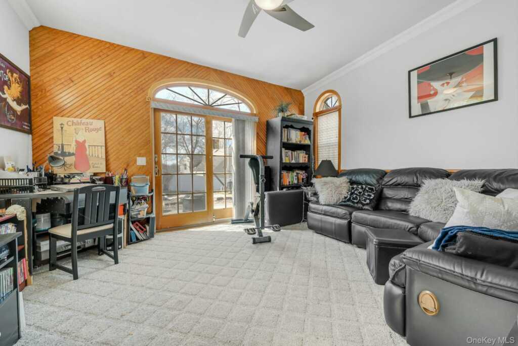 236 Valley Road, Valley Cottage, NY 10989 - Photo 29 of 35